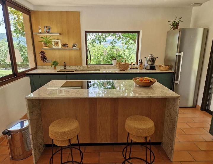 Création de meubles de rangement personnalisés  Crest